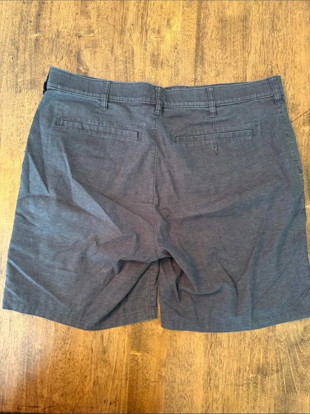 Orvis Men’s Charcoal Flat Front Shorts